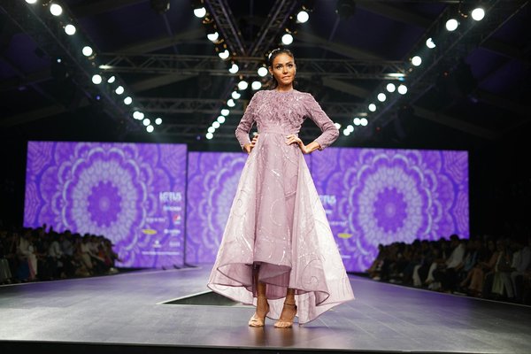 Découvrez les essentiels de la sacoche : votre accessoire clé