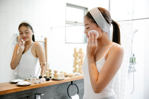 Soins naturels et beauté du quotidien : astuces pour une routine saine